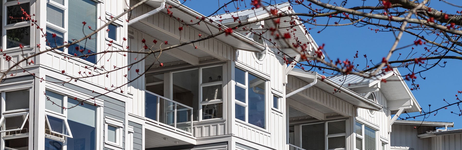 Encouraging prospective residents and partners to contact Primus Multifamily for assistance